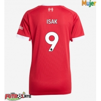 Camiseta Liverpool Alexander Isak #9 Primera Equipación para mujer 2025-26 manga corta